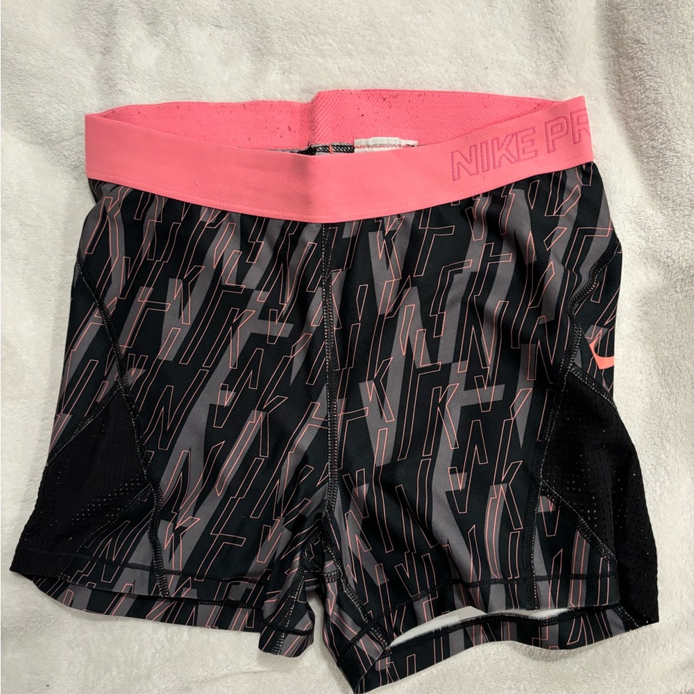 Nike pro shorts size:M